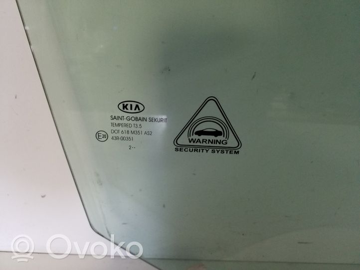 KIA Sportage Vitre de fenêtre porte avant (4 portes) 82421-3U000