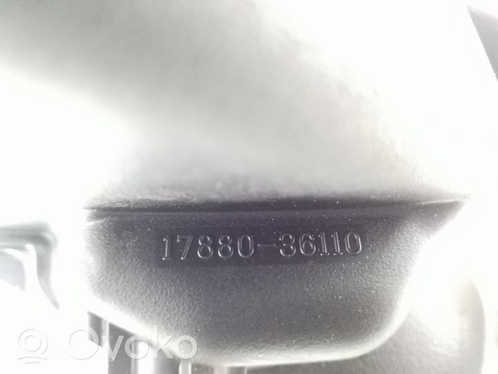 Toyota RAV 4 (XA40) Ilmanoton kanavan osa 1788036110