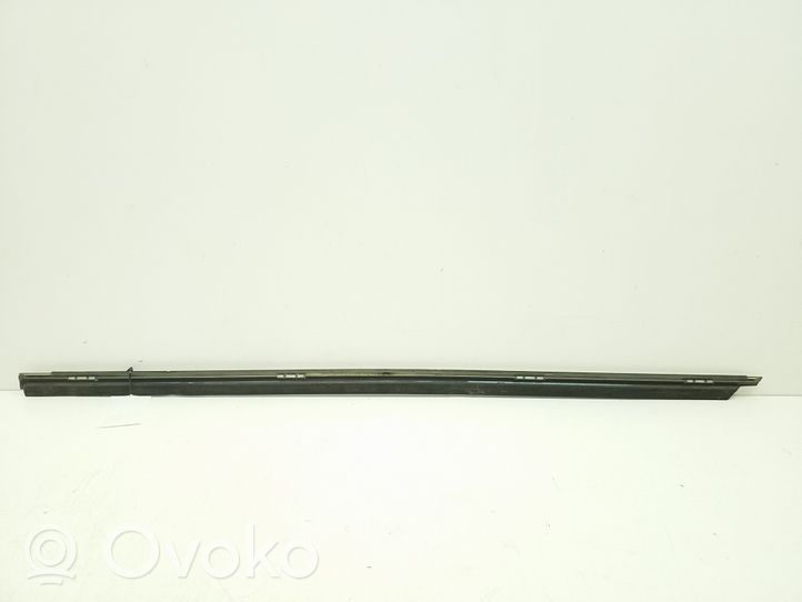 Mercedes-Benz S W140 Moulure de porte arrière A1406904180