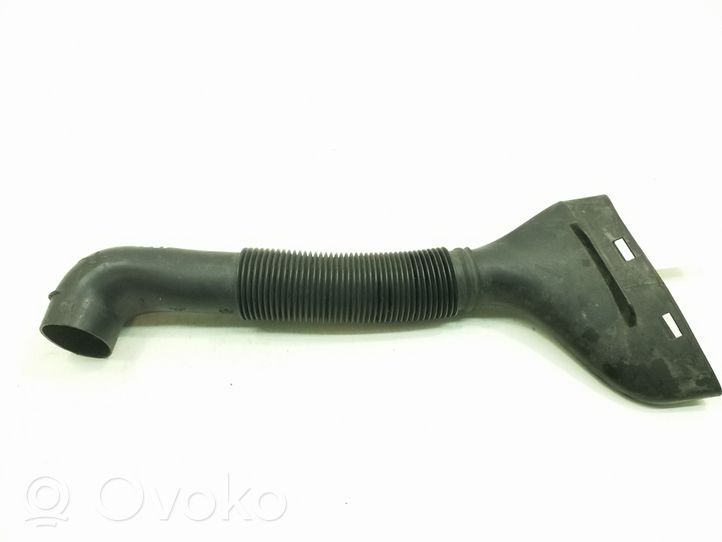 Mercedes-Benz B W245 Oro paėmimo kanalo detalė (-ės) A2660940287