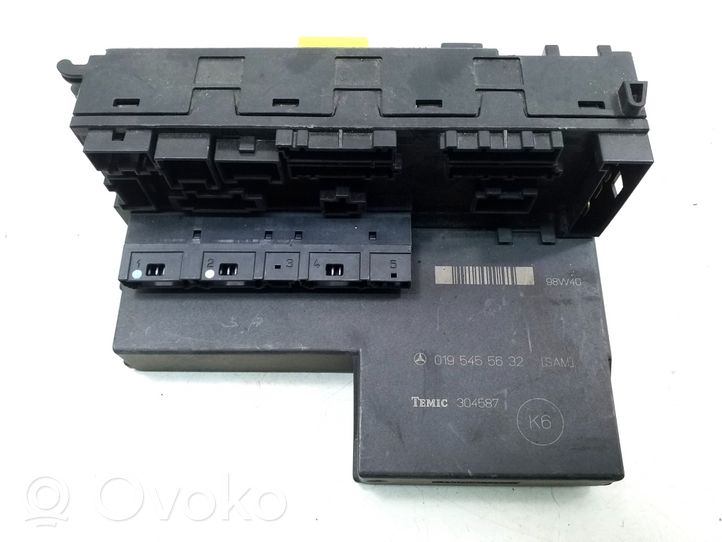 Mercedes-Benz CLK A208 C208 Module de fusibles A0195455632