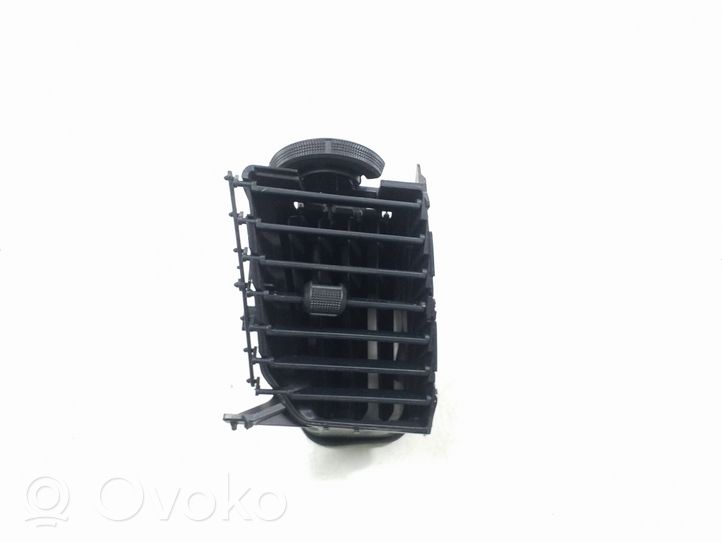 Toyota Hilux (AN10, AN20, AN30) Griglia di ventilazione centrale cruscotto 556800K012