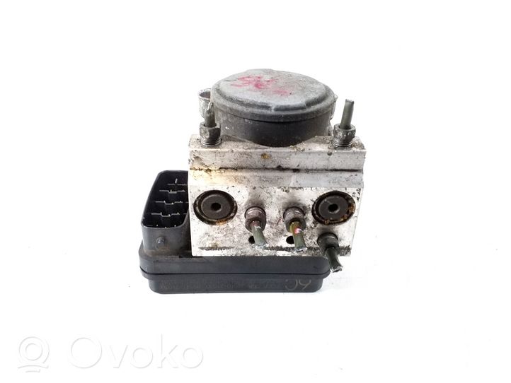 Toyota Hilux (AN10, AN20, AN30) ABS Pump 4451071030