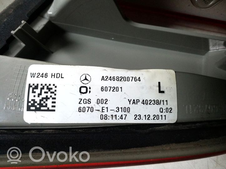 Mercedes-Benz B W246 W242 Takaluukun takavalot A2468200764