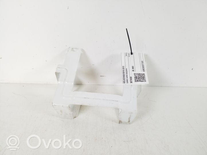 Volvo V60 Kita variklio skyriaus detalė 30774930