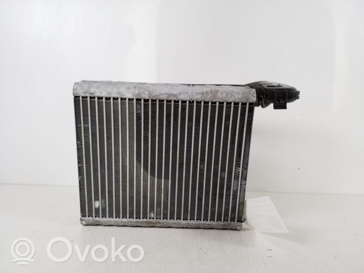 Volvo V60 Radiatore aria condizionata (A/C) (abitacolo) 31436487