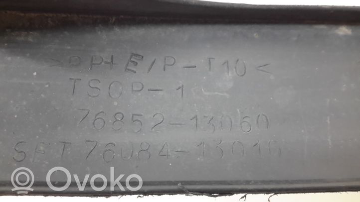 Toyota Corolla Verso E121 Front bumper lip 7685213060