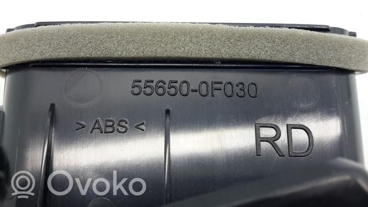 Toyota Verso Šoninės oro grotelės 556500F030