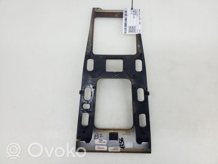 Mercedes-Benz ML W163 Rivestimento in pelle/manopola della leva del cambio A1636805839