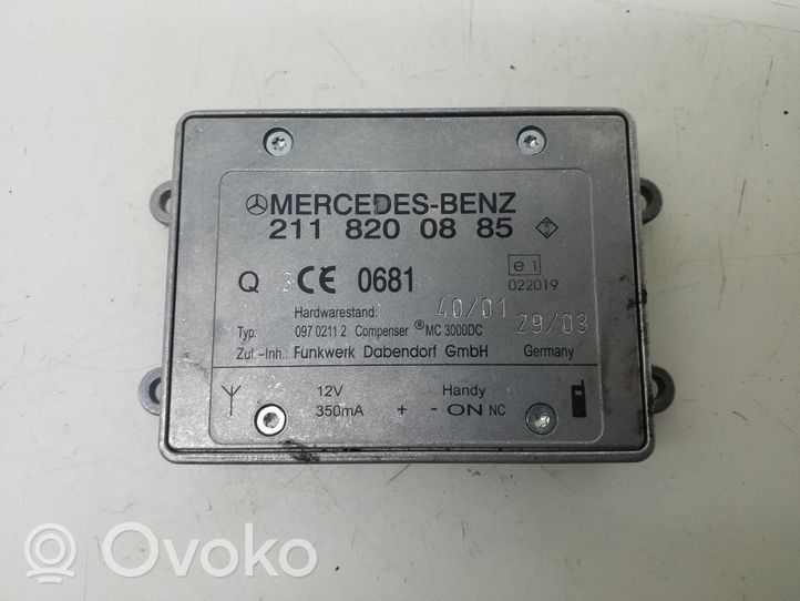 Mercedes-Benz CLK A209 C209 Aerial antenna amplifier A2118200885