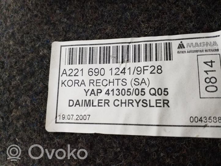 Mercedes-Benz S W221 Tavaratilan sivuverhoilu A2216901241