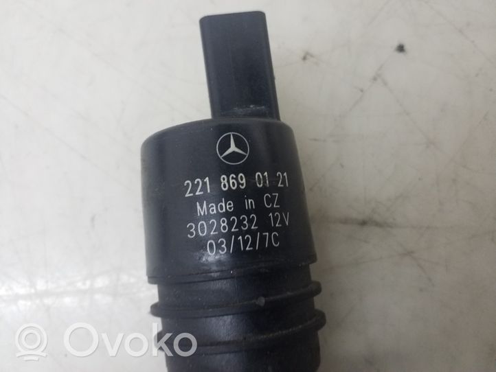 Mercedes-Benz E W212 Pompe de lave-glace de pare-brise A2218690121