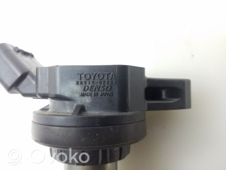 Toyota Verso Bobine d'allumage haute tension 9091902252