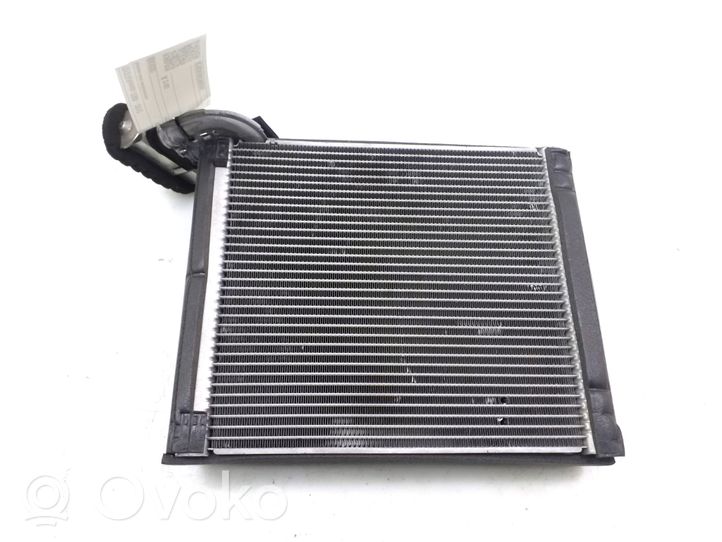 Toyota Avensis T270 Air conditioning (A/C) radiator (interior) 8850102201