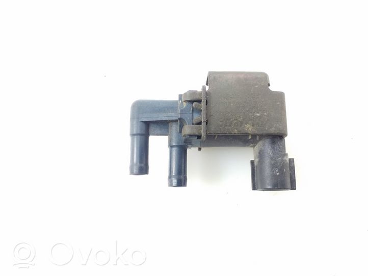 Toyota Corolla E110 Solenoidinis vožtuvas 9091012205