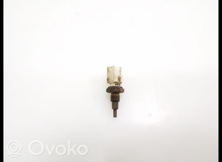 Toyota Avensis T250 Czujnik temperatury płynu chłodzącego 8942233030