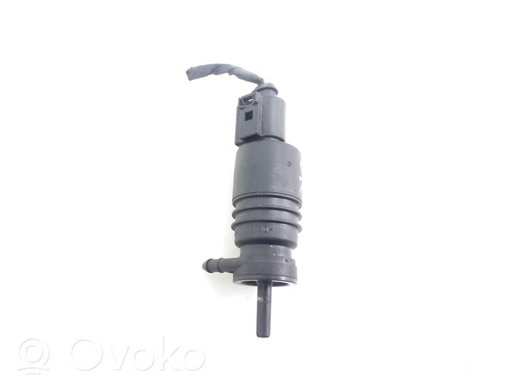 Mercedes-Benz SLK R171 Pumpe Scheibenwaschanlage A2108690821