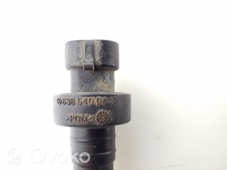 Mercedes-Benz Vito Viano W638 Sensor / Fühler / Geber A6385400417