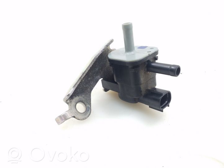 Lexus IS III XE30 Solenoīda vārsts 9091012276