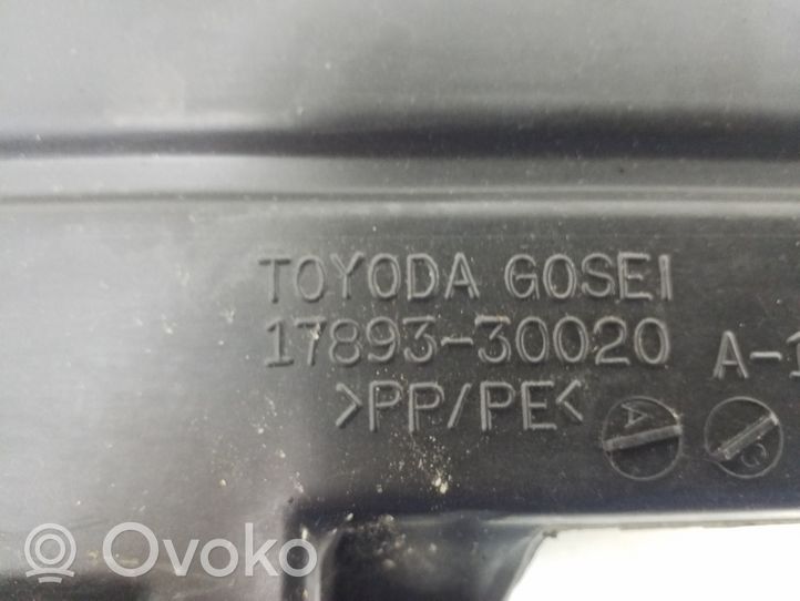 Toyota Land Cruiser (J120) Ilmansuodattimen kotelo 1789330020