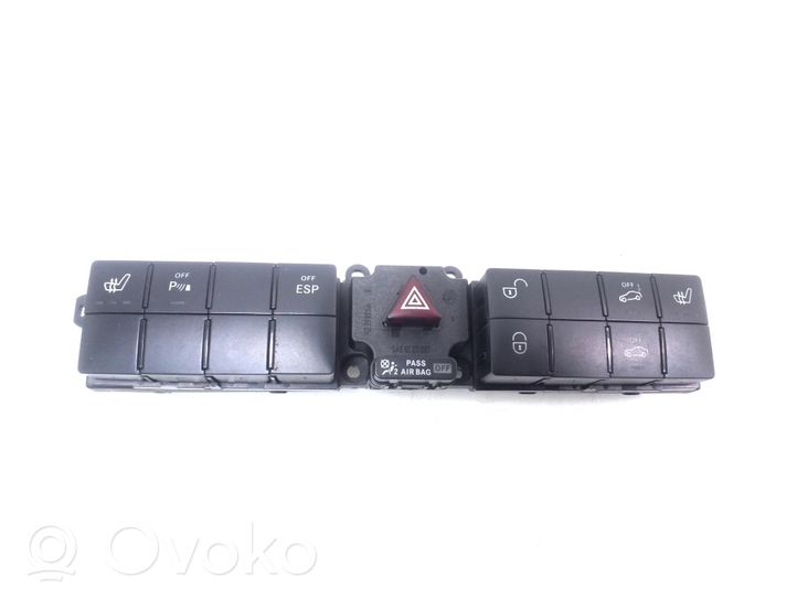 Mercedes-Benz C W203 Leva/interruttore dell’indicatore di direzione e tergicristallo A20387036109174