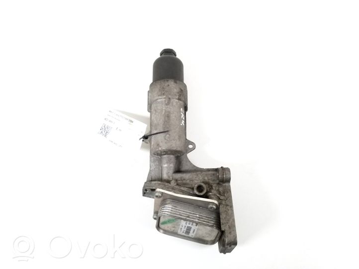 Mercedes-Benz C W203 Support de filtre à huile A2711800610