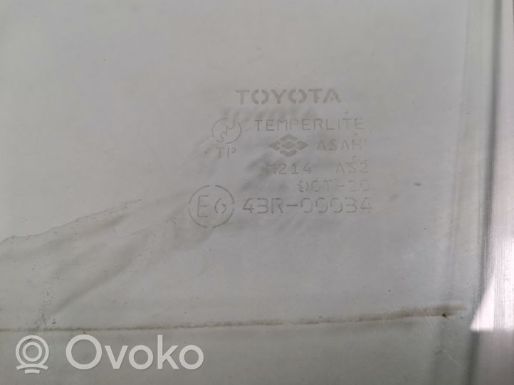 Toyota Avensis Verso Etuoven ikkunalasi, coupe 68101-44120