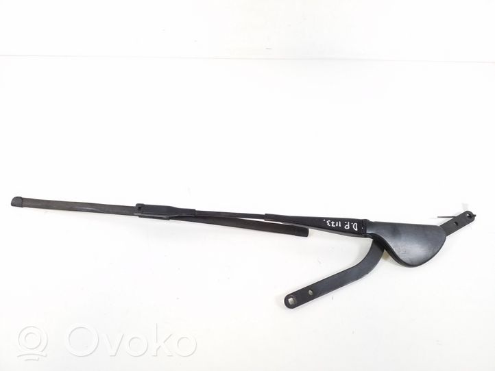 Mercedes-Benz SLK R171 Front wiper blade arm A1718200440