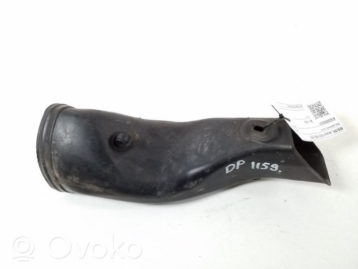 Mercedes-Benz ML W163 Parte del condotto di aspirazione dell'aria A1635050361