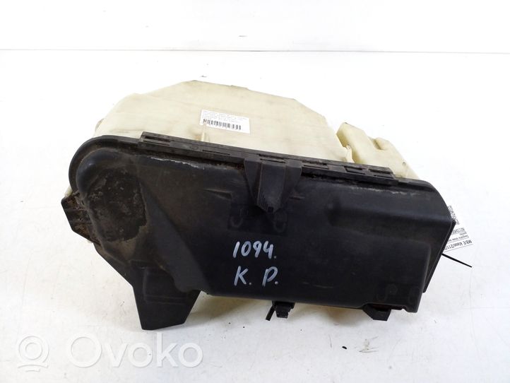 Mercedes-Benz E W211 Fuse box set A2115400724