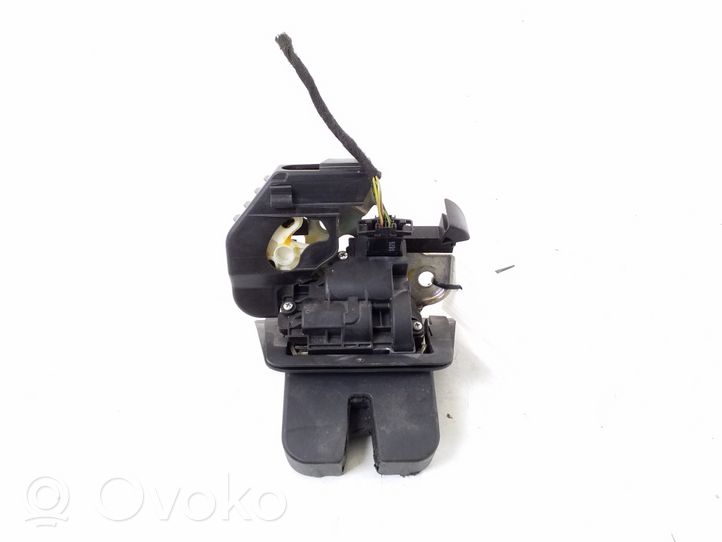 Audi A4 S4 B8 8K Loading door lock 