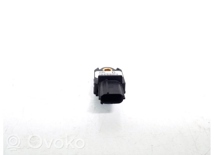 Toyota Hilux (AN10, AN20, AN30) Czujnik uderzenia Airbag 89831-04020