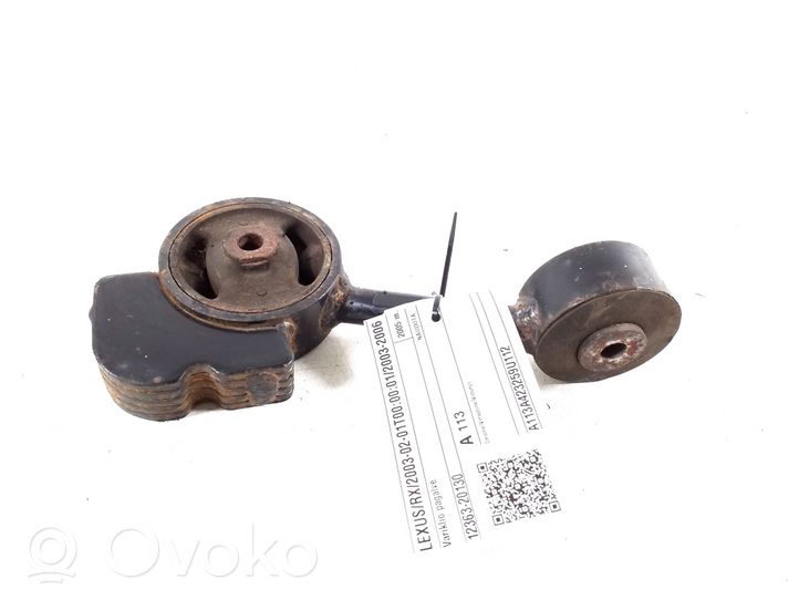 Lexus RX 330 - 350 - 400H Wspornik / Mocowanie silnika 12363-20130