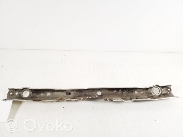 Toyota Avensis Verso Panel mocowania chłodnicy / góra 53216-44030