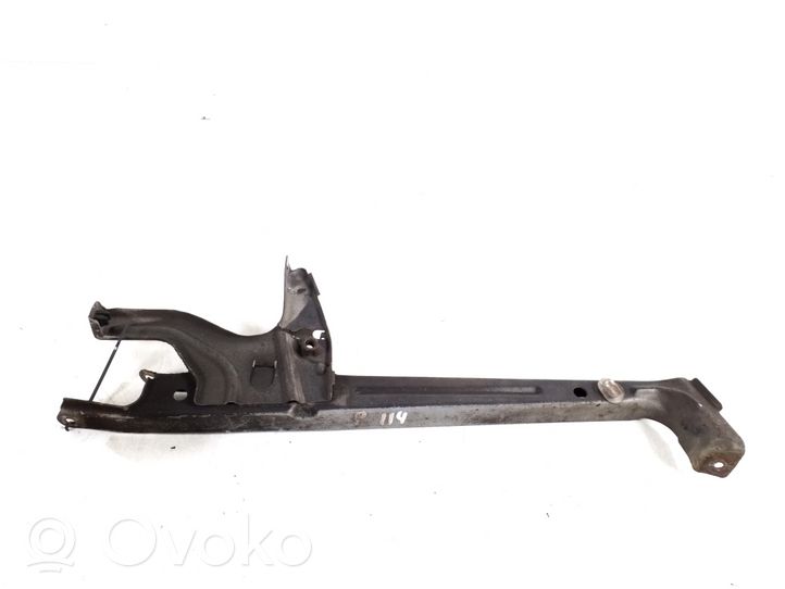 Toyota Corolla Verso E121 Radiator support slam panel bracket 53208-13050