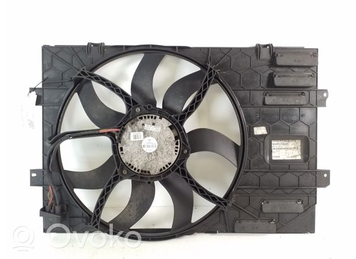 Volkswagen Transporter - Caravelle T5 Radiator cooling fan shroud 7E0121207C