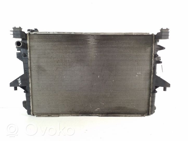 Volkswagen Transporter - Caravelle T5 Coolant radiator 7E0121253A