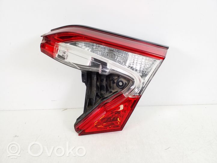 Toyota C-HR Luci posteriori del portellone del bagagliaio 81580-F4010