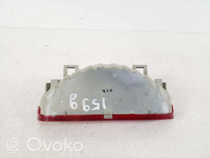 Toyota Yaris Verso Trzecie światło stop 81570-52020