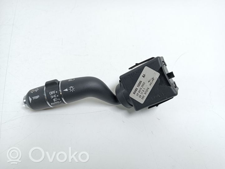 Jaguar XF X250 Leva/interruttore dell’indicatore di direzione e tergicristallo 8W8313335AA