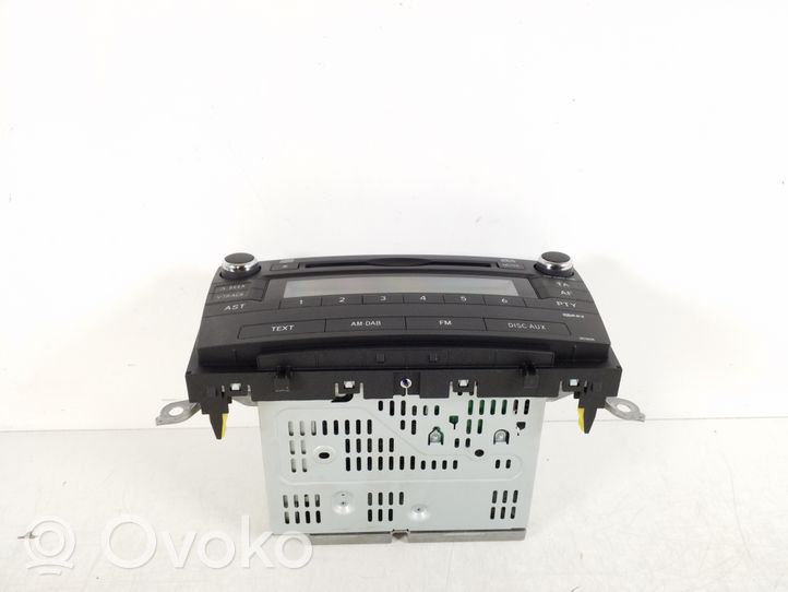 Toyota Avensis T270 Radio/CD/DVD/GPS-pääyksikkö 86120-05150