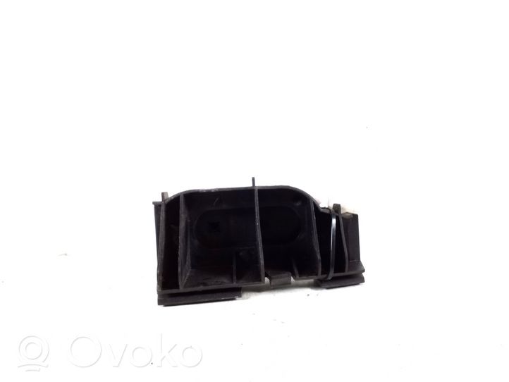 Toyota Corolla E120 E130 Support de pare-chocs arrière 52563-13020