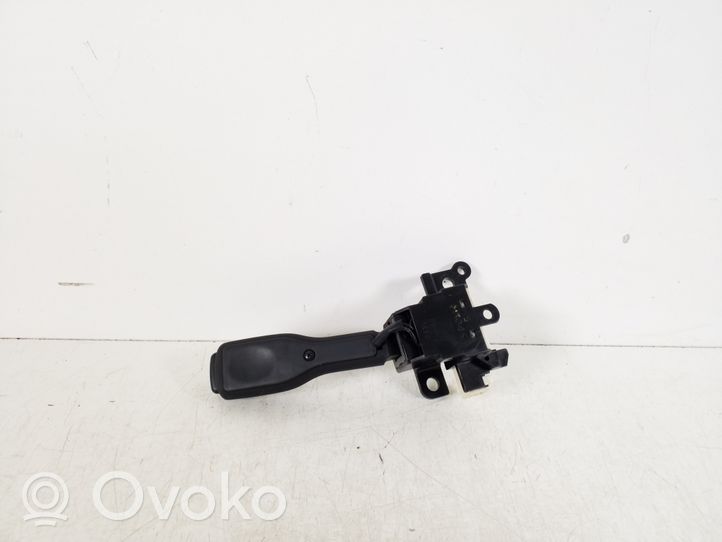 Toyota Avensis T270 Palanca de control de crucero 84632-05010