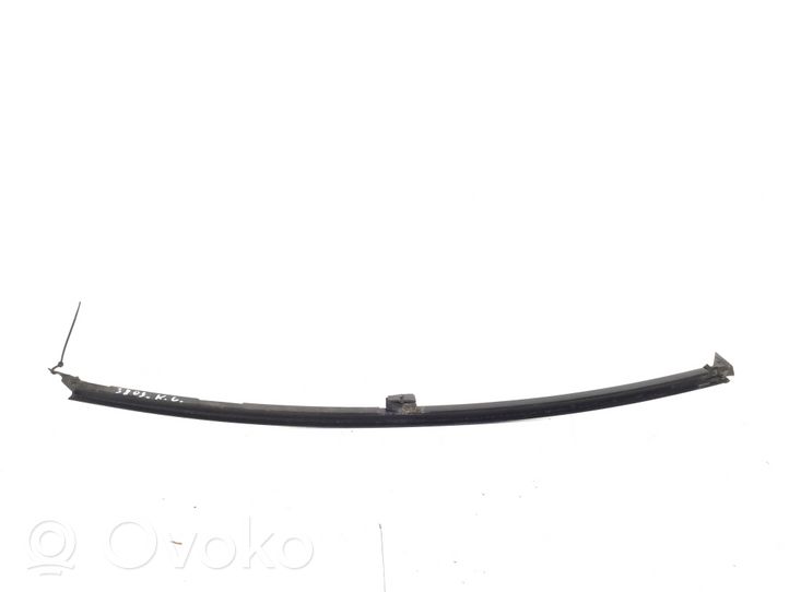 Toyota Avensis T270 Takaoven tuulilasin kisko 67408-20330