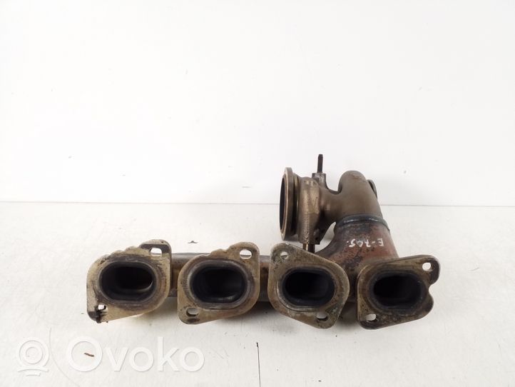 Mercedes-Benz C W205 Exhaust manifold 