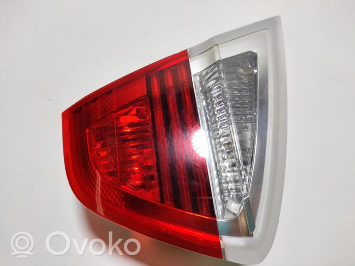 BMW 3 E90 E91 Tailgate rear/tail lights 6937459