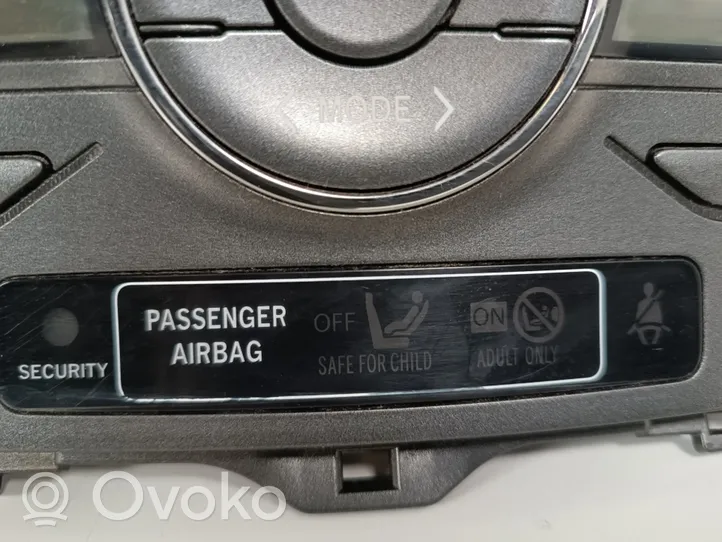 Toyota Auris 150 Moduł / Sterownik klimatyzacji 55900-02220