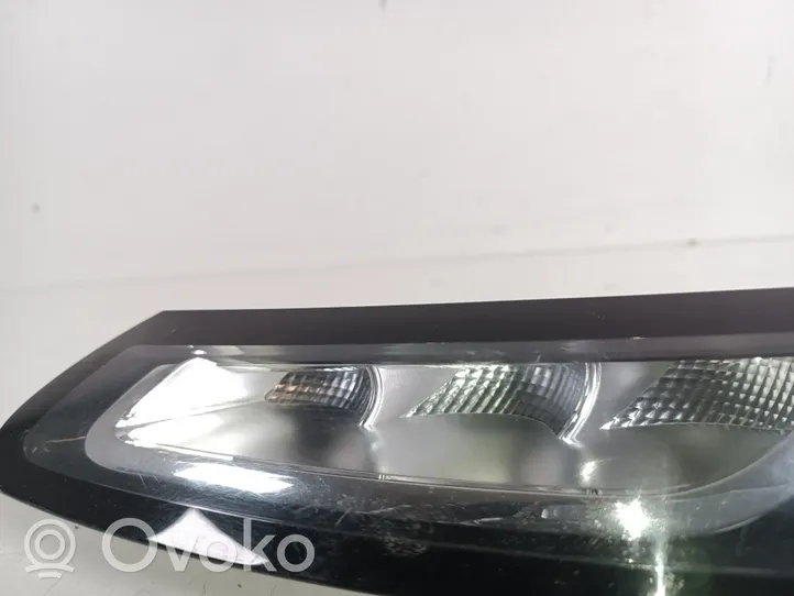 Citroen C4 Cactus LED dienos žibintas 9800910780