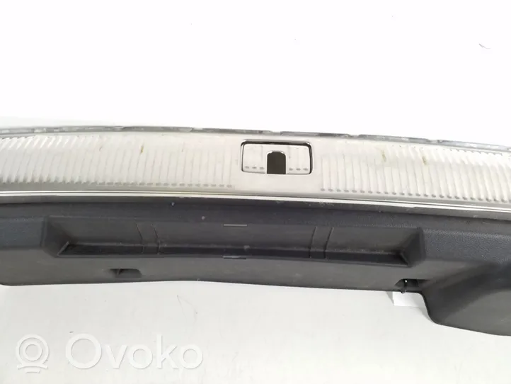 Audi Q7 4M Bagāžnieka sliekšņa dekoratīvā apdare 4M0864483B