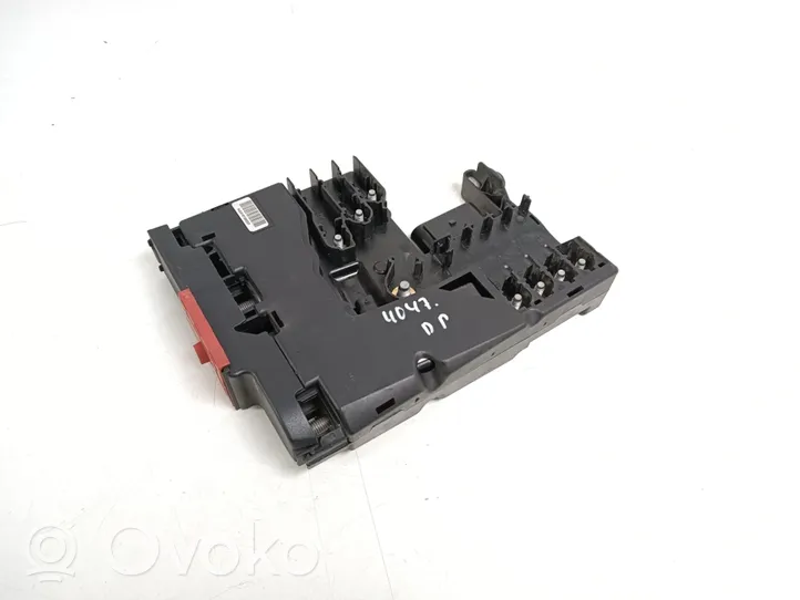 Mercedes-Benz CLS C218 X218 Module de fusibles A2125407050